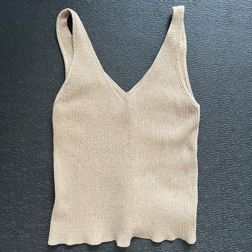 Abercrombie Ribbed Tank Size M